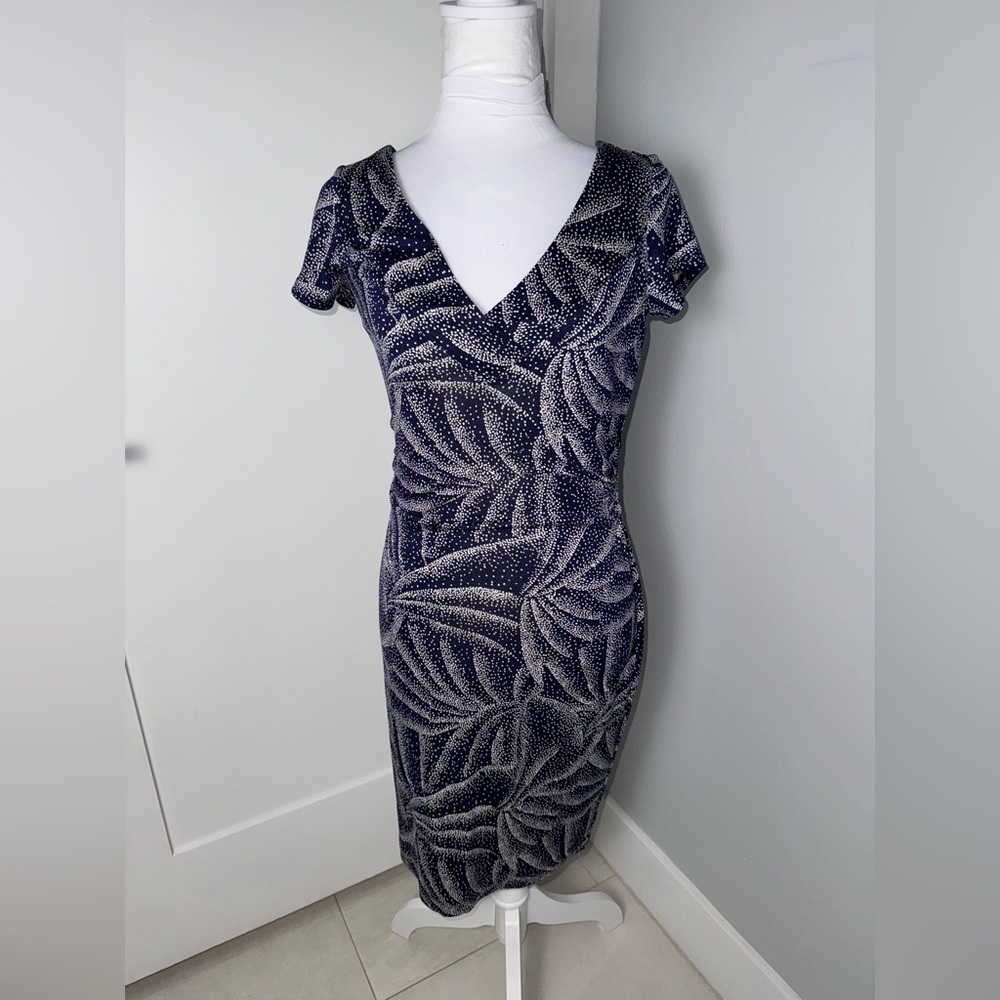 Diane Von Furstenberg Navy Palm Leaf Bodycon Sheath Dress/Size 6 - Picture 2 of 9